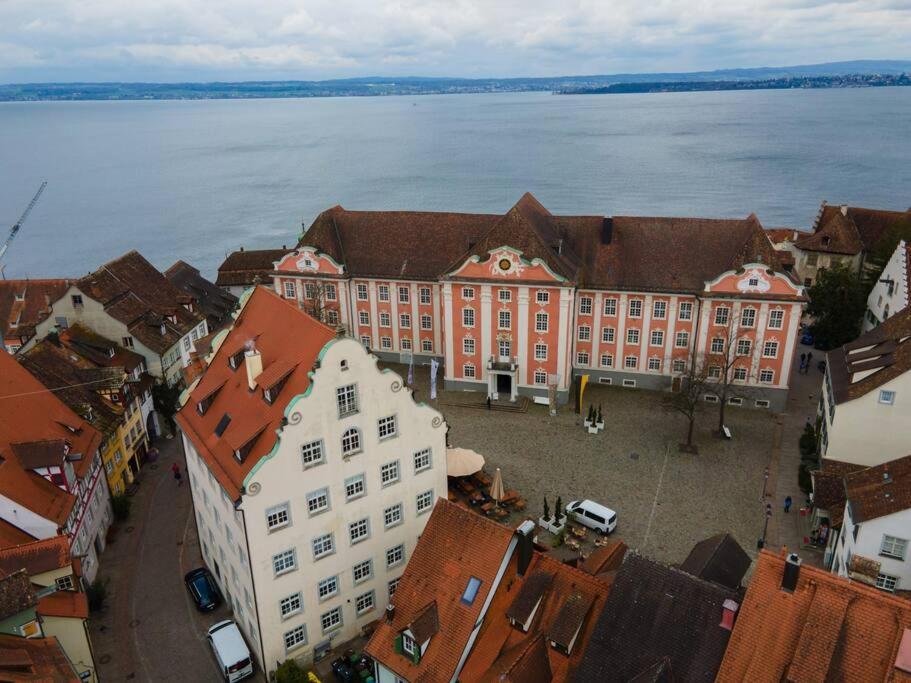 Ferienwohnung Rodtsches Palais 6 Меерсбург Екстериор снимка